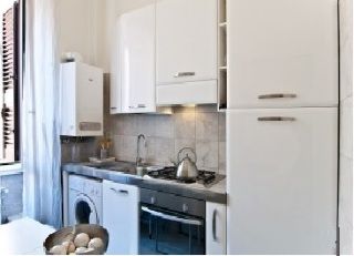 Roman Holiday Apartment 2*